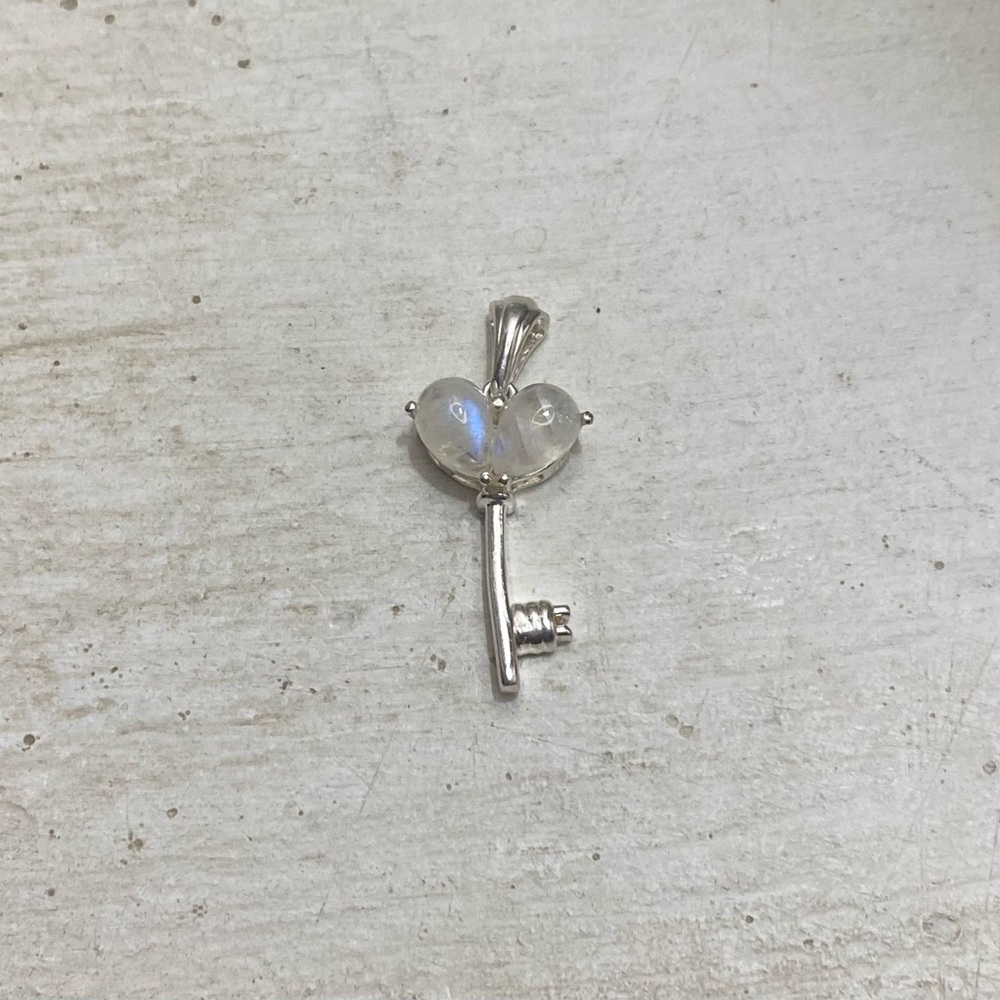 Sterling Silver Key To My Heart Rainbow Moonstone Necklace Pendant 🗝️💙